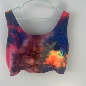 Tie Dyed Crop Top very pretty cool color mixes